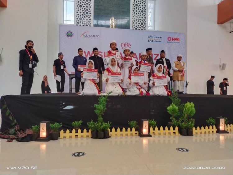 Semarak Wisuda Tahfizh Jatim ke 3 Di Masjid Univ Malang