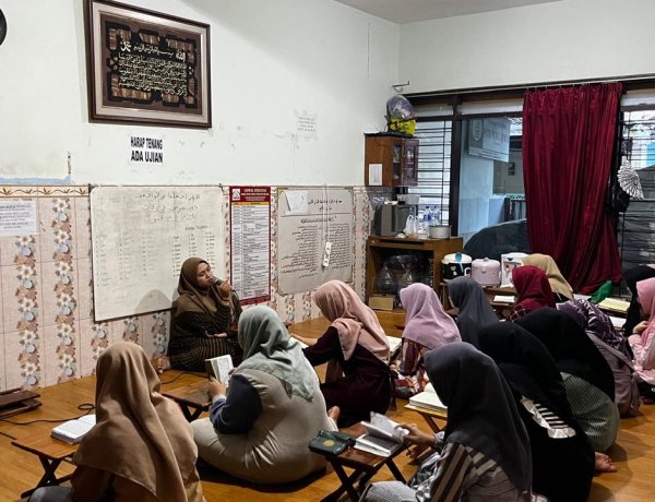 Rumah Tahfizh Center Gelar Khatmil Qur’an & Dzikir Munajat di Hari Arafah