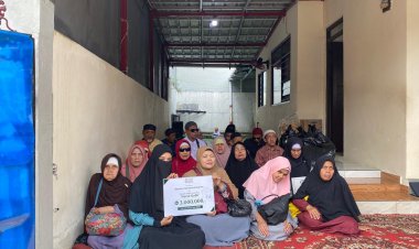 Jaga Cahaya Al-Qur'an: Rumah Tahfizh Center Menyalurkan Dana Operasional untuk Rumah Tahfizh  Tunanetra Nurul Qolbi